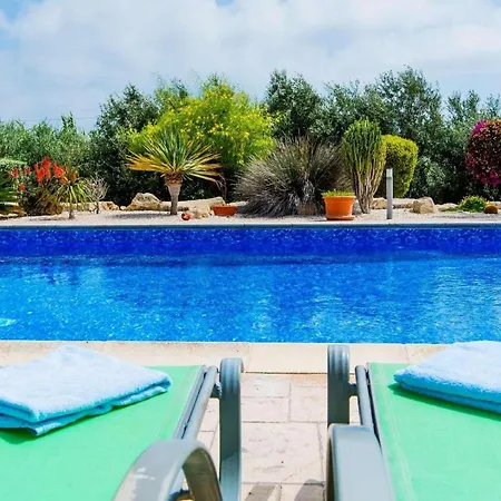 Sea Cave Gardens Villa